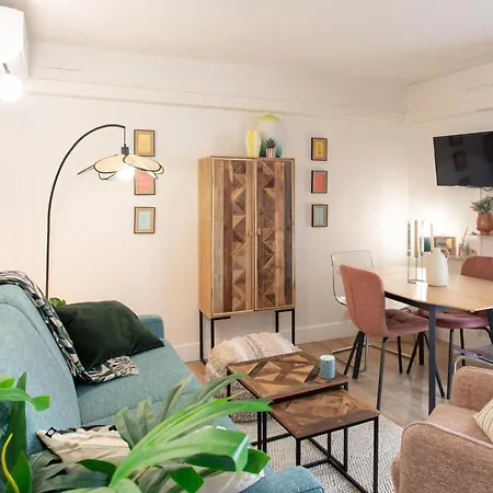 #46 Staywizus - Terrace Ac 4mins Walk Sea Tram T2 Airport Port 아파트